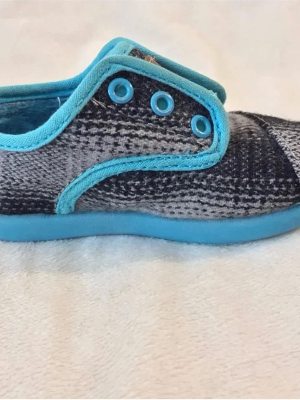 Toms Tiny Cordones Baby size 5